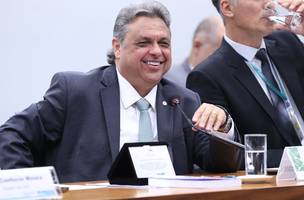 Com isso, Júlio Arcoverde cumpre o compromisso de garantir a votação do Orçamento até o dia 19 de março (Foto: Divulgação)