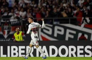 Lucca marca pelo São Paulo na Libertadores (Foto: Getty Images/Miguel Schincariol)