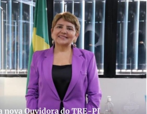 Juíza Júnia assume o caso.  Ela é independente