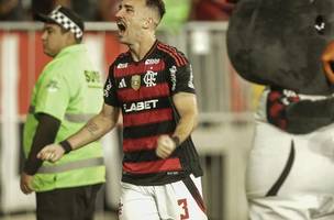 Leo Ortiz comemora gol da vitória (Foto: Gilvan de Souza/Flamengo)