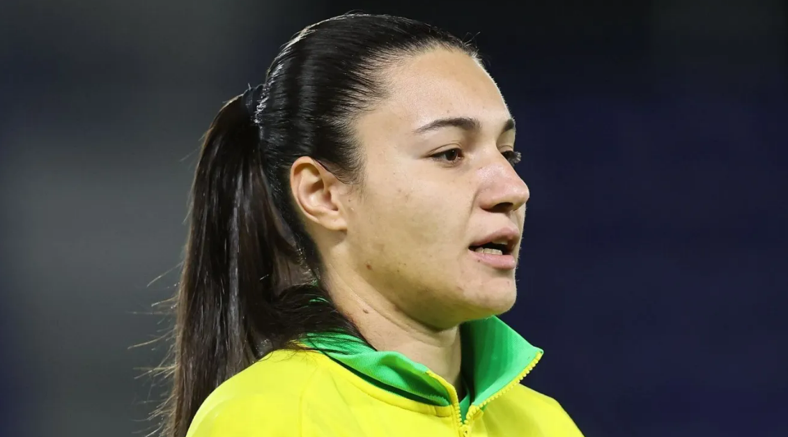 Lorena, goleira do Brasil.