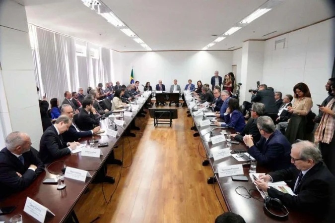 Na sede do Mdic, Alckmin escuta pleitos do setor produtivo para adiamento de tarifas dos EUA