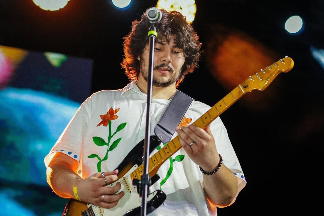 Artur Caldas - Florais da Terra Quente.