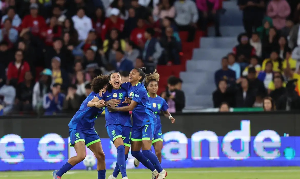 Brasil vence Colômboa