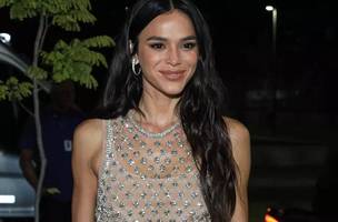 Bruna Marquezine chega na Ilha Fiscal para festa em comemoração aos seus 30 anos (Foto: Reprodução/ Victor Chapetta/Brazil News / Elas no Tapete Vermelho)