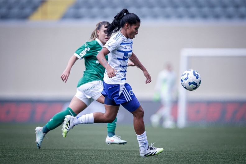 Cruzeiro X Palmeiras pelo Brasileirão Feminino