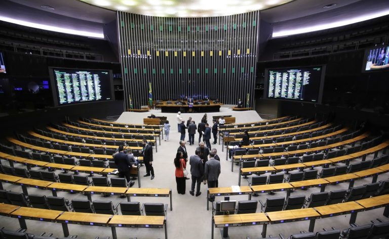 Governo quer urgência  votação do IR