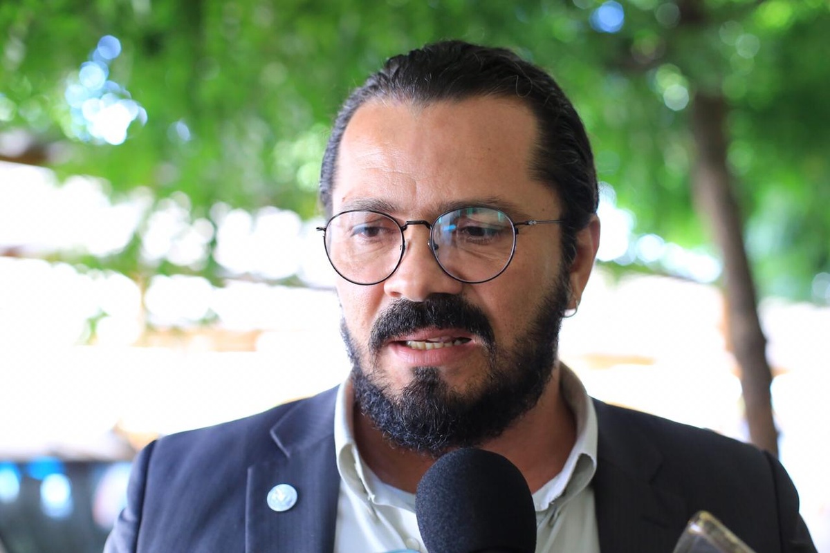 Otoniel Bisneto.