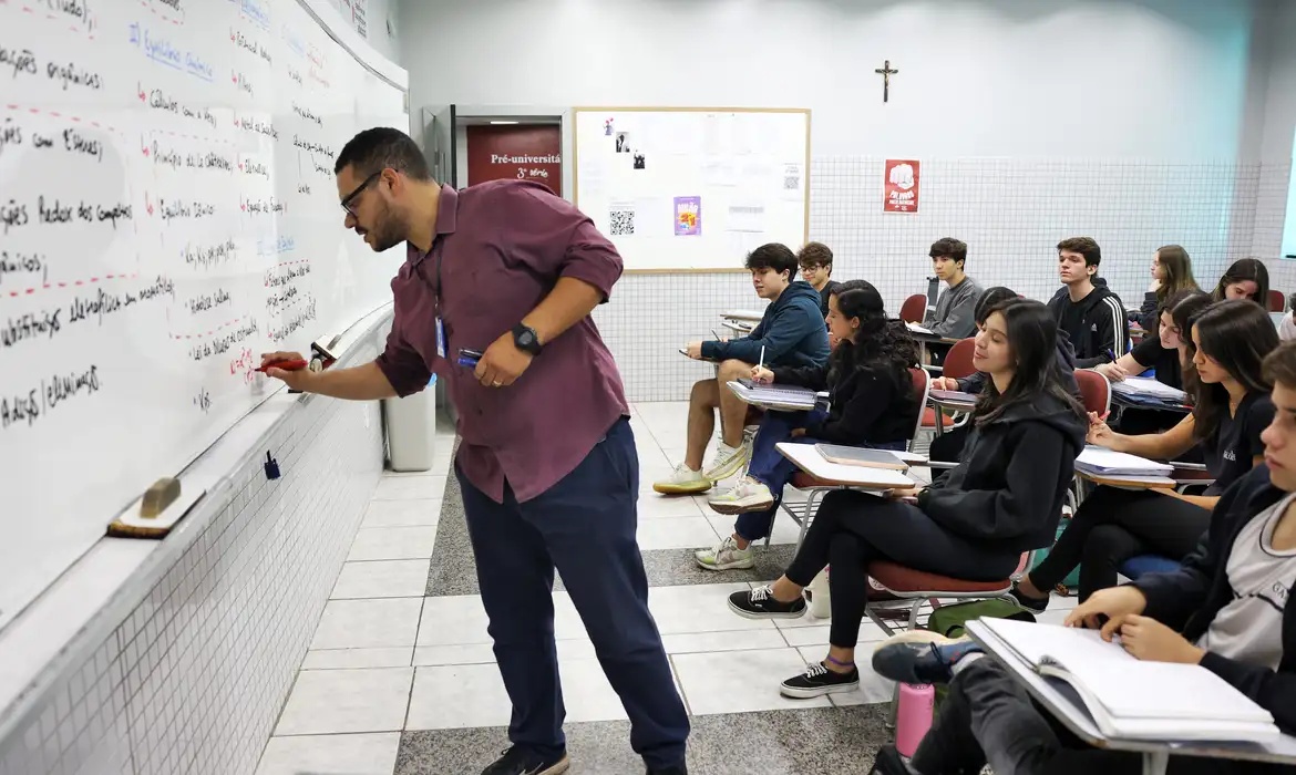 Pré-selecionados devem completar cadastro hoje