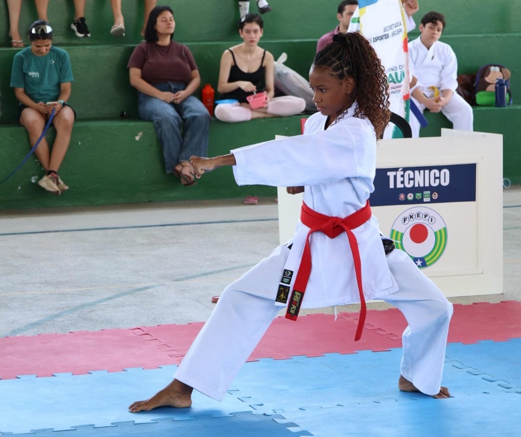 Amanda Raquel Pereira
