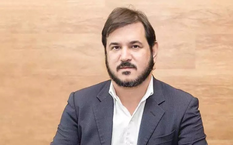 Antônio Rueda dá prazo para os ministros deixarem o governo. Para “mamarem” mais?