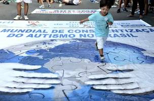 caminhada do autismo (Foto: © 08/04/2018/Tania Rego/Agencia Brasil)
