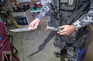 Capa (Foto: Reprodução)