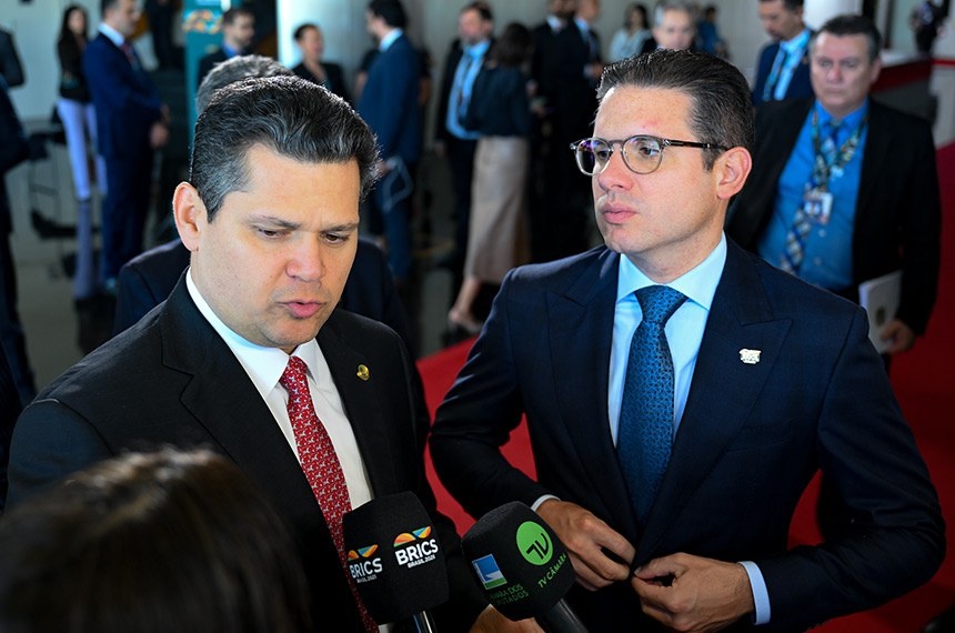 Hugo Motta e Alcolumbre estão se distanciando.