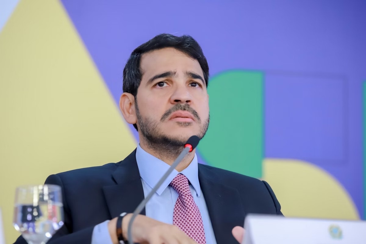 Ministro Jorge Messias também teve o visto norte-americano cancelado