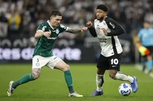 Palmeiras X Corinthians em ação neste domingo (30) (Foto: Miguel Schincariol/Getty Images)