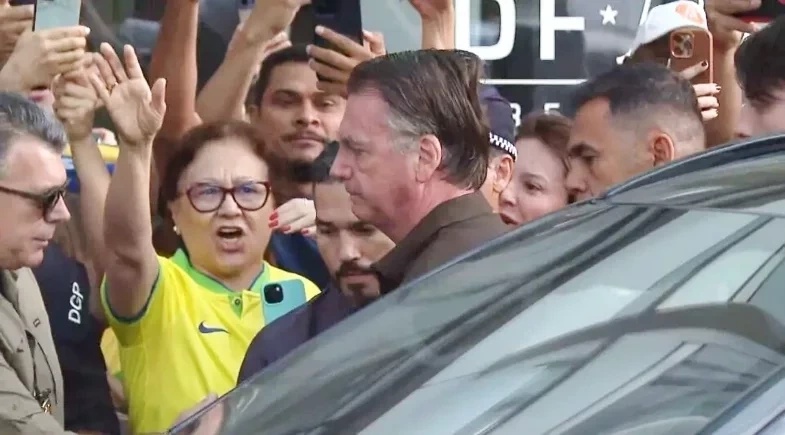 para fazer procedimento médico