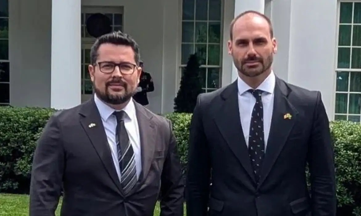 Pauo Figueiredo e Eduardo Bolsonaro