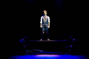 Vitor Vaimberg em “O Despertar da Primavera” (Foto: Reprodução/Divulgação)