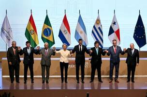 Capa (Foto: Luis ROBAYO / AFP)
