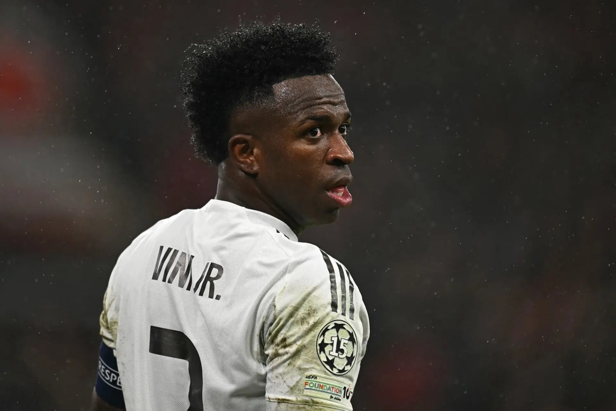 Chelsea estuda investida bilionária por Vinicius Júnior