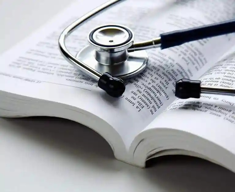 Enamed impõe punições a quase 30% dos cursos de Medicina no país