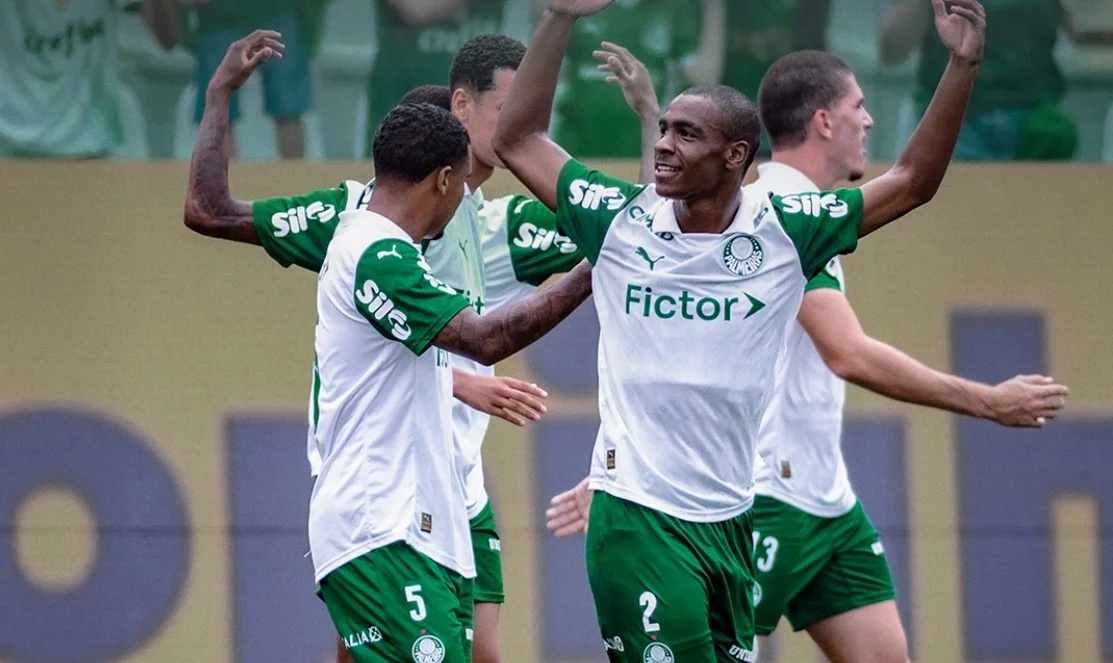 Palmeiras comemora vitória sobre o Ituano