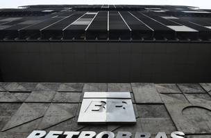 Petrobras reduz preço da gasolina em 5,2% a partir desta terça-feira (Foto: Arquivo/Agência Brasil)