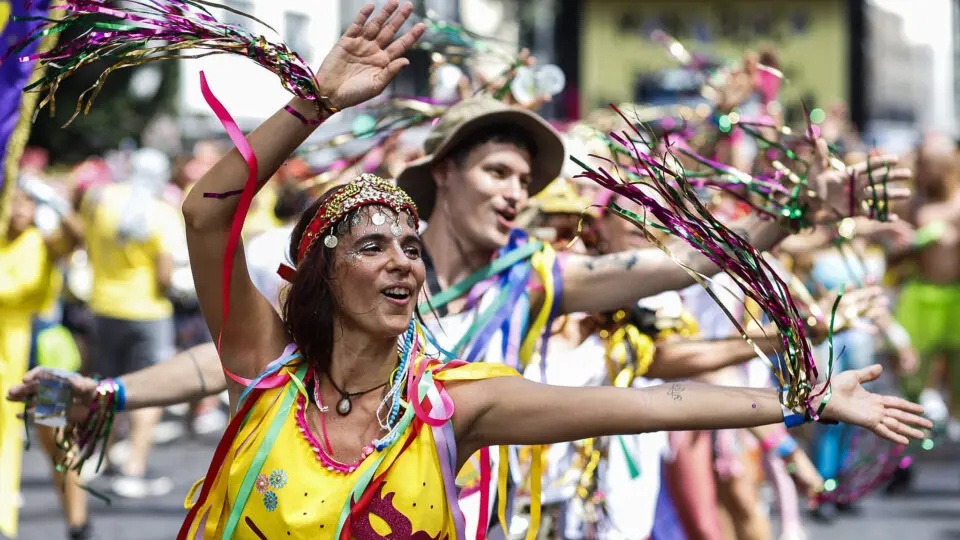 Por que o Carnaval muda de data todos os anos?