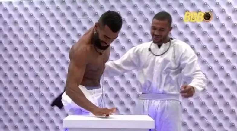 Ricardo desiste do Quarto Branco após mais de 100 horas no BBB 26