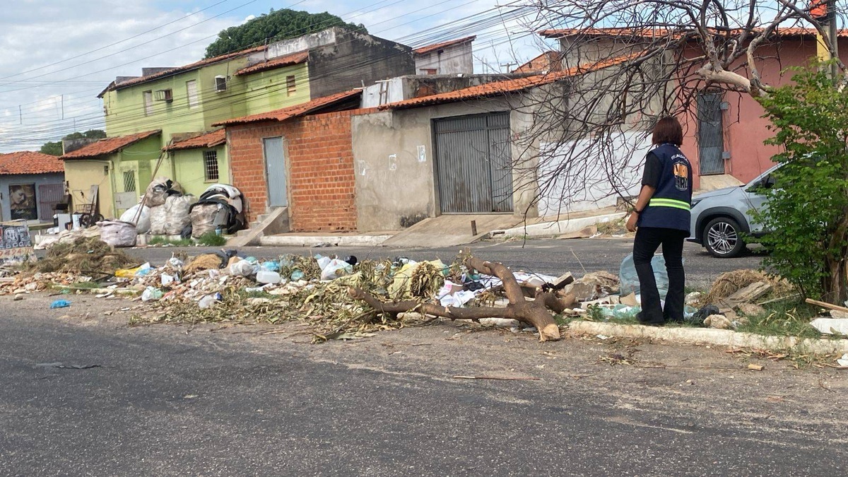 Teresina registra R$ 650 mil em multas por descarte irregular de lixo