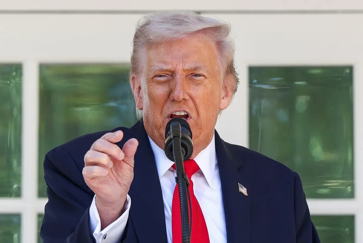 Trump ameaça Groenlândia e Colômbia