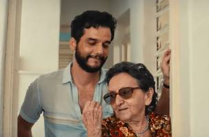 Wagner Moura e Tânia Maria em 'O Agente Secreto' (Vitrine Filmes/Divulgação) (Foto: Divulgação)