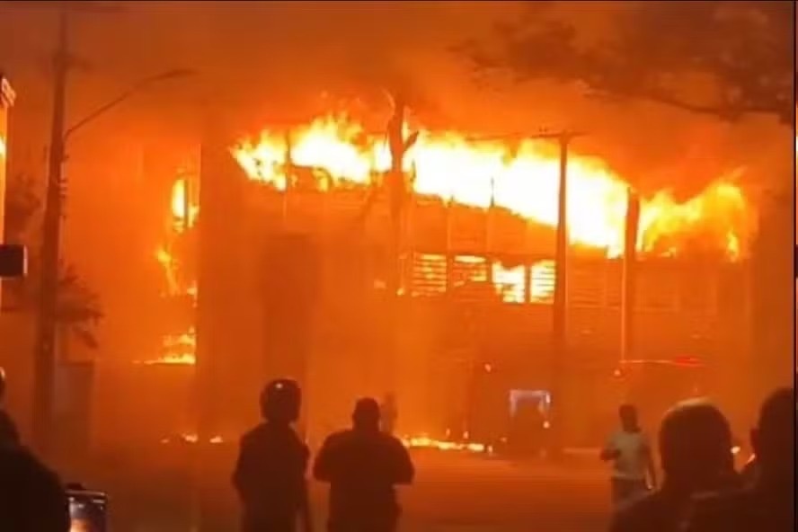 Incêndio na UFPE