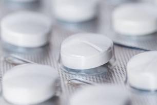 Medicamento (Foto: Freepik)
