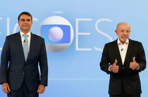 Rio de Janeiro (RJ), 23/10/2026 – Os candidatos à Presidência da República Flávio Bolsonaro (PL) e Luiz Inácio Lula da Silva (PT) participam de debate transmitido pela TV Globo no segundo turno das eleições. Foto: Fernando Frazão/Agência Brasil (Foto: © Fernando Frazão/Agência Brasil)