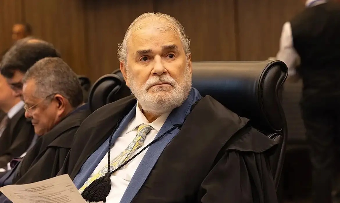 Assume vaga no STJ