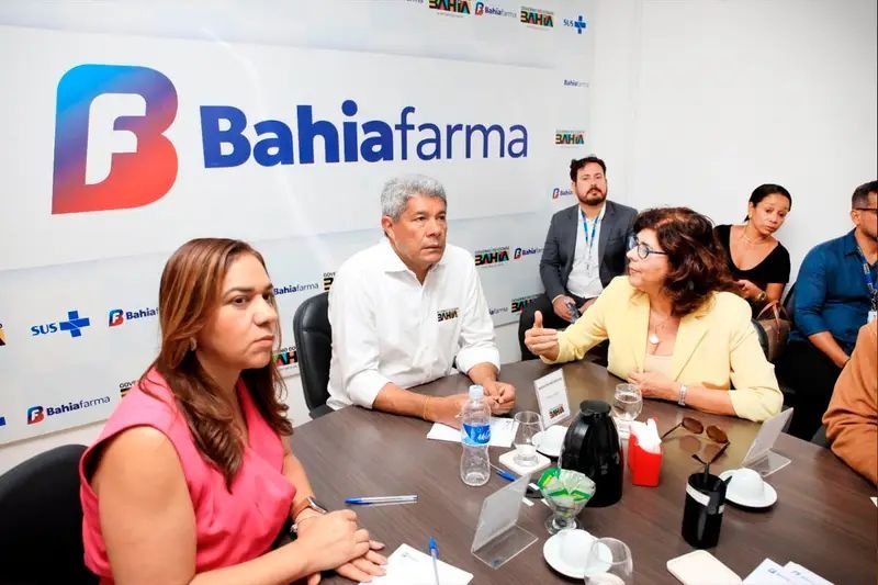 Bahiafarma puxa protagonismo regional em remédios de alto custo no SUS