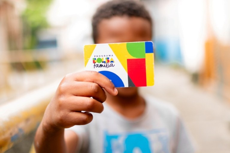 Bolsa Família alcança 546,4 mil famílias e injeta R$ 369,3 mi no Piauí