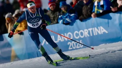 Bruna Moura faz sua estreia nos Jogos Olímpicos de Inverno Milão-Cortina 2026