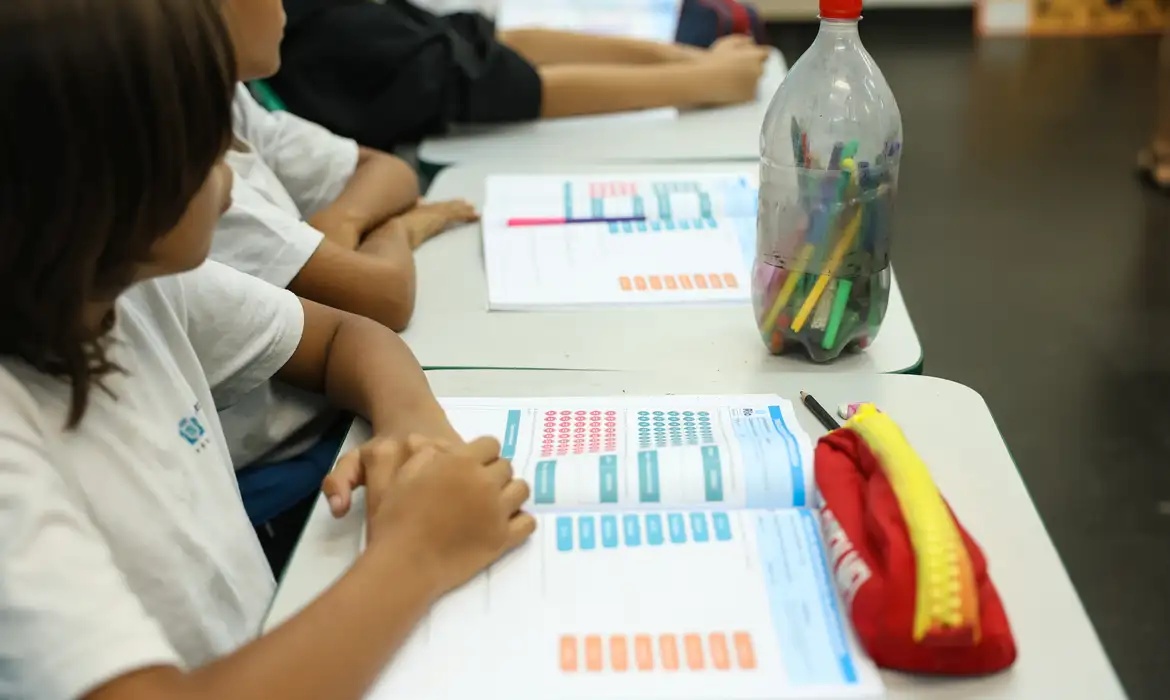 Censo Escolar aponta queda de 1,08 milhão de matrículas na educação básica