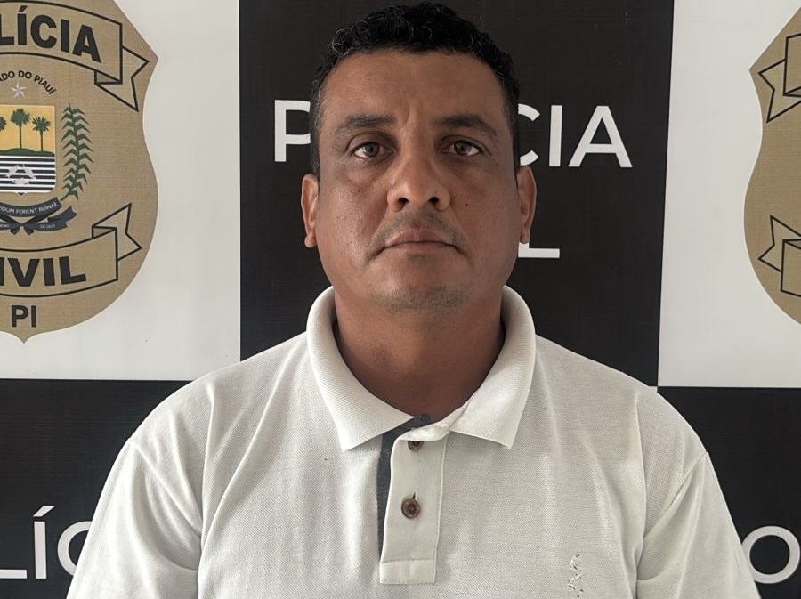 Charles de Góis Nunes, 43 anos