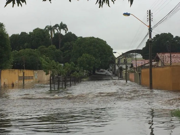 Chuvas irregulares elevam risco de alagamentos e enxurradas no Piauí