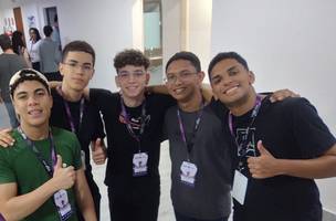 Estudantes do Ceti Governador Dirceu Mendes Arcoverde classificados para o torneio (Foto: Seduc)