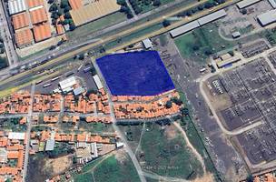 Governo do Piauí leiloa dois imóveis estaduais em Teresina e Nazária (Foto: Reprodução Google Earth)