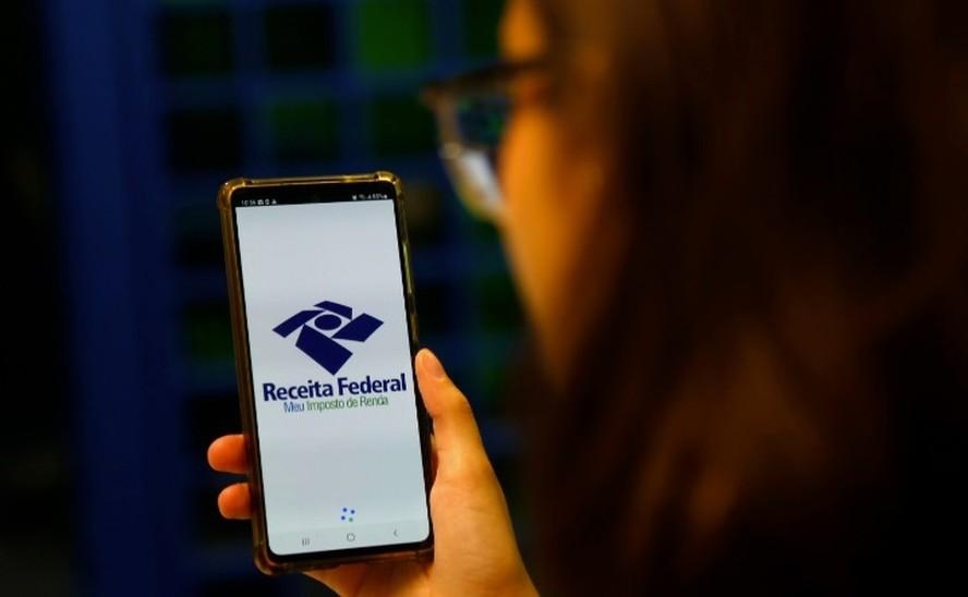 IRPF 2026: em caso de dúvidas, contribuintes devem consultar as páginas oficiais da Receita Federal