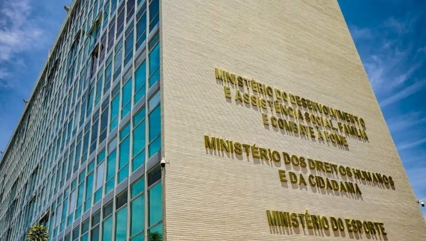 Ministérios criticam absolvição em caso de menina de 12 anos