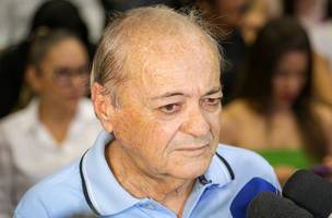 Silvio Mendes parece fazer mais do mesmo em relação à desastrada gestão Pessoa. E a cidade segue maltratada com lixo em suas ruas (Foto: PMT)