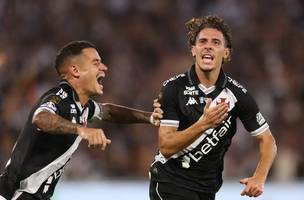 Vasco avança à semi do Carioca nos pênaltis e alivia pressão por Diniz (Foto: Reuters/Pilar Olivares/Direitos Reservados)