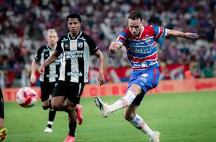 Alvinegro conseguiu o empate nos acréscimos (Foto: Jogada 10)